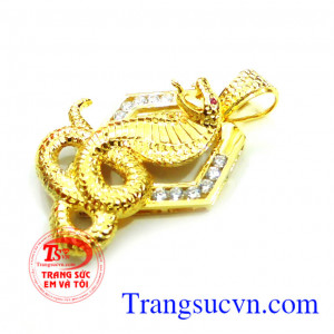 Mặt dây Tuổi Tỵ 18k 3D giao hàng trên toàn quốc