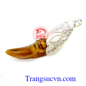 Sản phẩm trẻ trung, nam tính, ý nghĩa cho nhiều bạn nam giới.