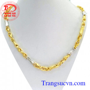 Dây chuyền nam mạnh mẽ