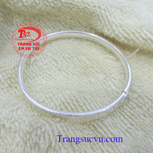 Vòng bạc trẻ em xịn