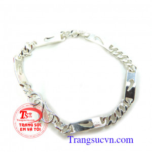 Lắc bạc chân trẻ em