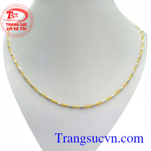 Bán Dây vàng ý 10k sáng bóng nhập khẩu đảm bảo uy tín chất lượng đảm bảo,sáng bóng, bền đẹp, hợp thời trang,sang trọng,quý phái, dành cho phái đẹp