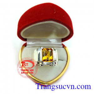 Nhẫn nam vàng trắng thạch anh vàng