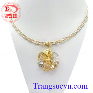 Trang sức vàng bộ nữ đảm bảo chất lượng,hợp thời trang,sang tọng Sản phẩm đảm bảo chất lượng và uy tín với hàng nghìn khách hàng đã dùng và đánh giá tốt về sản phẩm.