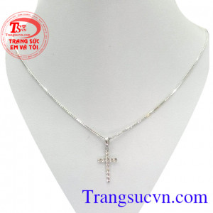 Bộ dây chuyền mặt Thánh Giá vàng Ý 18k sản phẩm tinh tế,quý phái,dây chuyền vàng trắng 18k và mặt Thánh Giá vàng trắng chất lượng vàng đảm bảo Uy tín,nhập khẩu: Italy sáng bóng,bền đẹp