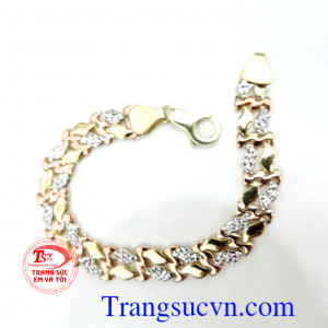 Lắc vàng tây hai mặt và hai màu đeo được hai kiểu luôn làm mới chính mình