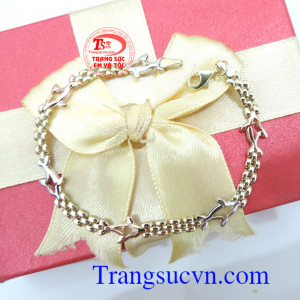 Lắc tình yêu vàng