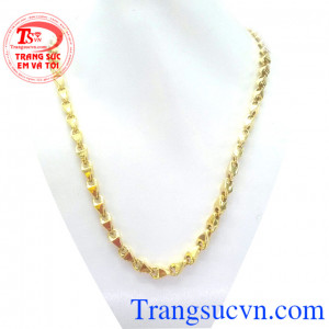 Dây chuyền vàng hợp thời trang