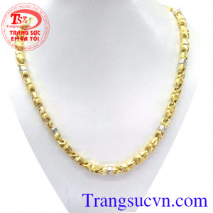 Sợi dây chuyền vàng tây