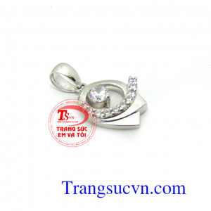 Mặt vàng 18k trắng tinh tế