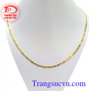 Dây chuyền sáng bóng 18k Ý 750 đảm bảo,có giấy kiểm định vàng kèm theo dây chuyền vàng sáng bóng,vòng cổ vàng tây Italy 750 nguyên chiếc,dây chuyền vàng Uy tín nhất