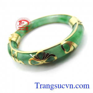 Vòng cẩm thạch hoa văn vàng