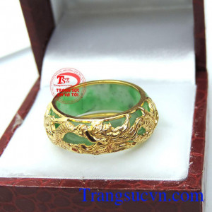 Nhẫn nam rồng vàng ngọc phỉ thúy