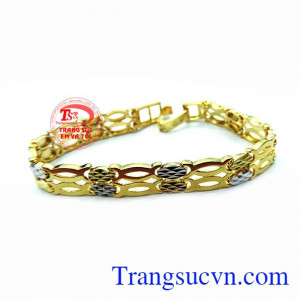 Chiếc lắc vàng tinh tế Lắc tay dành cho nữ sản phẩm đảo bảo chất lượng vàng, thiết kế và chế tác tinh tế, đường nét sáng bóng,bền đẹp, đeo lắc tay vàng tây hợp thời trang