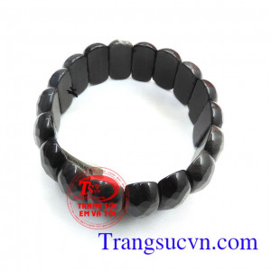 Chuỗi đá thiên thạch