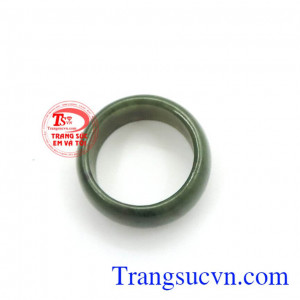 Nhẫn ngọc bích ngón út là nhẫn phong thuỷ tên quốc tế Nephirer đem lại sức khoẻ,tốt cho thận.Nhẫn ngọc nephrit tự nhiên nhập khẩu, giá rẻ đảm bảo uy tín