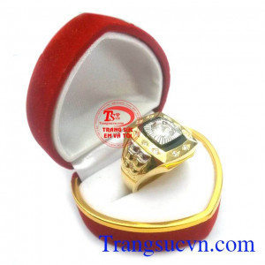 Chiếc nhẫn vàng nam
