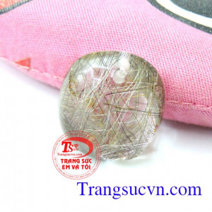 Thạch anh tóc vàng thiên nhiên, chất lượng tốt, giá cả hợp lý, thích hợp làm mặt dây chuyền và mặt nhẫn.