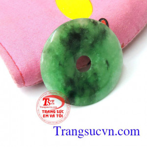 Ngọc jadeite vẻ đẹp từ thiên nhiên