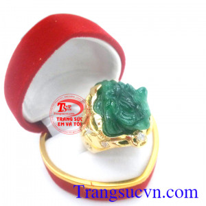 Nhẫn thiềm thừ ngọc cẩm thạch