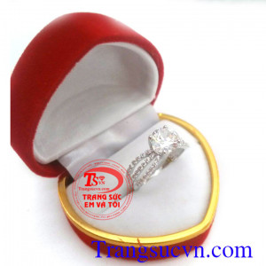 Nhẫn nữ vàng trắng 18k