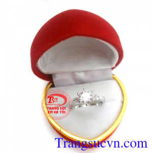Nhẫn đẹp cho phái nữ