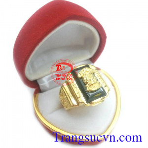 Nhẫn vàng tây gắn đá quý sang trọng cho nam giới, nhẫn nam vàng tây đẹp thời thượng, nhẫn gắn đá quý cho quý ông, giá cả chuẩn, kèm giấy kiểm định , cam kết 100$% về chất lượng sản phẩm.