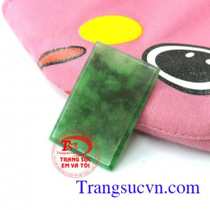 Mặt ngọc thiên nhiên rẻ