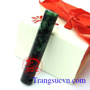 Mặt ngọc trụ thiên nhiên