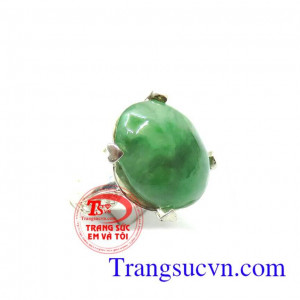Nhẫn nữ cẩm thạch uy tín