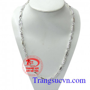 Dây chuyền bạc nam phong cách