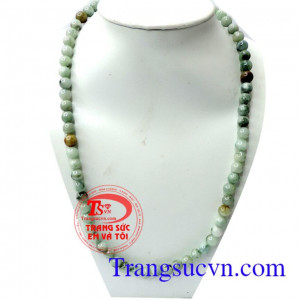 Chuỗi cổ jadeite quý phái