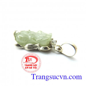 Mặt dây chuyền bạc tỳ hưu