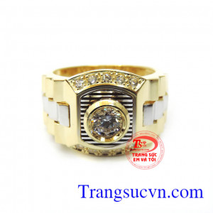 Nhẫn vàng bậc danh vọng được chế tác trên máy 3d được nét tinh tế,nhẫn nam bậc danh vọng phù hợp với người thông minh sáng dạ,biết nắm trước thời cơ trong tầm tay.nhẫn đeo hợp thời trang,Chất lượng vàng đảm bảo.