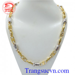 Dây chuyền vàng cao lớn