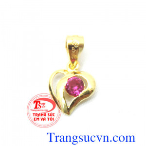 Mặt trái tim hồng là món quà tặng tuyệt vời cho người yêu thương những dịp ý nghĩa