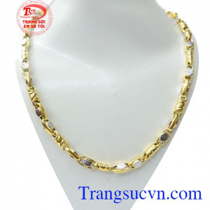Vòng vàng đeo cổ nam tính
