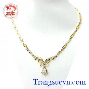 Kiềng vàng tây nữ