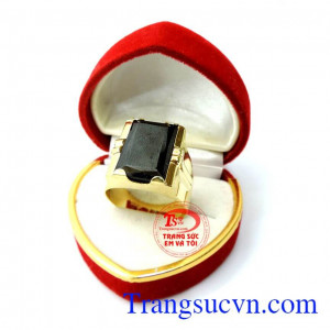 Nhẫn nam vàng đá đen