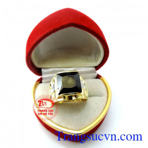 Nhẫn vàng tây nam vuông