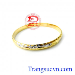 Vòng vàng quà cho nữ