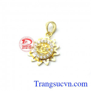 Chiếc Mặt trời vàng tây chế tác tinh tế, chất lượng vàng đảm bảo, mặt dây chuyền món quà yêu thương,mặt dây chuyền nữ đẹp.