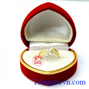 Nhẫn vàng tây nữ đeo