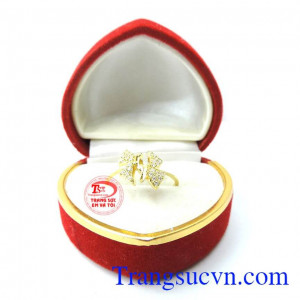 Nhẫn chiếc vàng đẹp