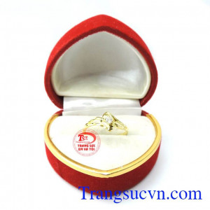 Nhẫn nữ vàng mặt đá Nhẫn nữ vàng tây, nhẫn vàng trắng, nhẫn nữ gắn đá chất lượng vàng đảm bảo,thiết kế và chế tác nhẫn nữ theo yêu cầu,Uy tín khách ưa chuộng