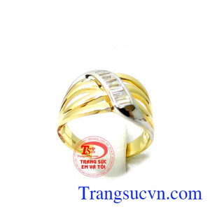 Nhẫn nữ sang trọng