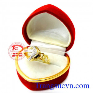 Nhẫn nữ đẳng cấp vàng