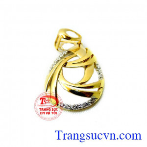 Mặt nữ vàng tây vàng