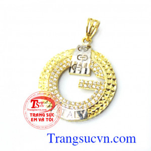 Mặt dây chuyền Italy mặt dây chuyền vàng tây dành đeo cổ,Mặt chuyền vàng sang trọng,mặt dây vàng đẹp,đeo hợp thời trang,mặt dây chuyền sáng bóng Uy tín về chất lượng vàng,Khách hàng ưa chuộng 