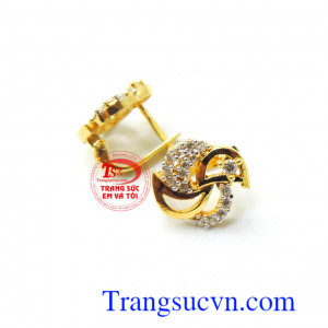 Hoa tai vàng kiểu đẹp bảo hành uy tín.